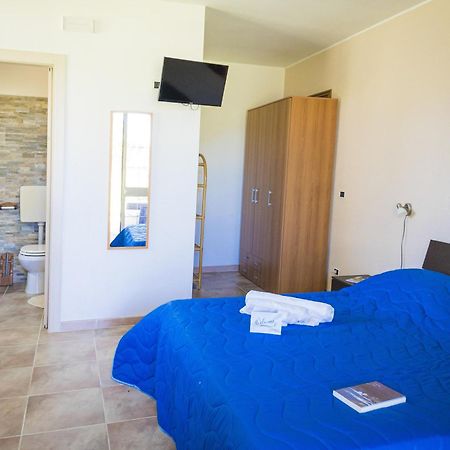 Villa El Capitano With Garden And Pool - Happy Rentals Muro Leccese Luaran gambar