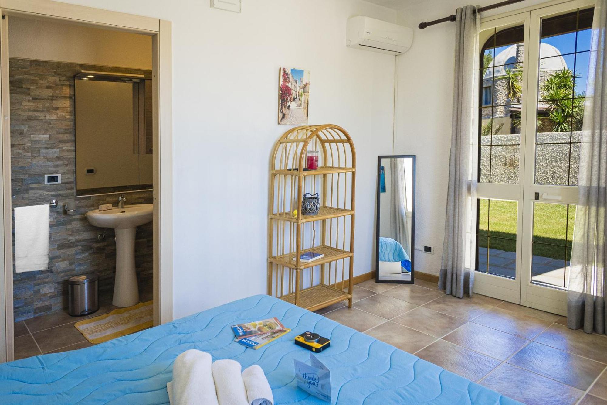 Villa El Capitano With Garden And Pool - Happy Rentals Muro Leccese Luaran gambar