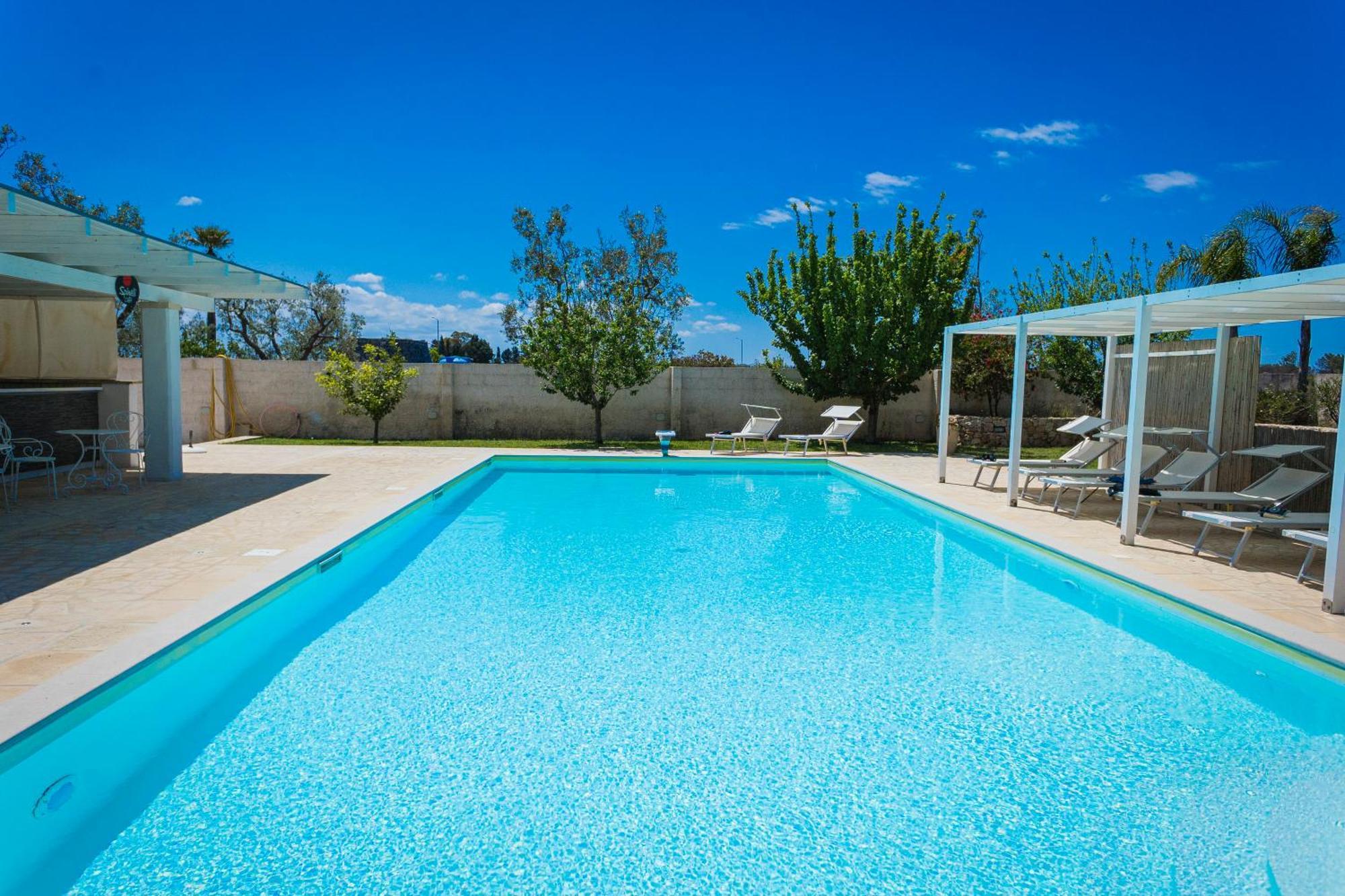 Villa El Capitano With Garden And Pool - Happy Rentals Muro Leccese Luaran gambar